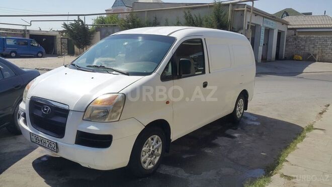 Hyundai H-1 2005, 250,000 km - 2.5 l - Bakı