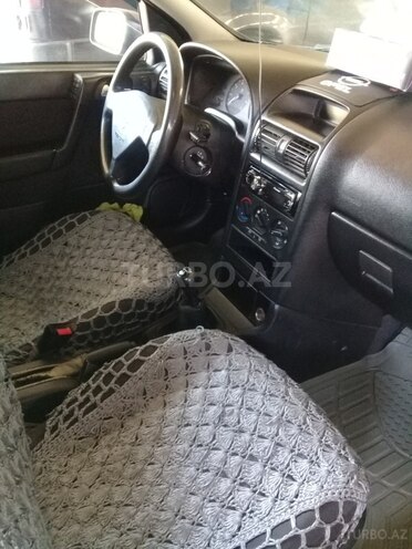 Opel Astra 1998, 399,000 km - 1.6 l - Salyan