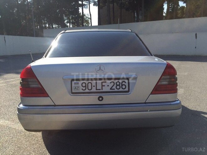 Mercedes C 180 1997, 286,000 km - 1.8 л - Sumqayıt