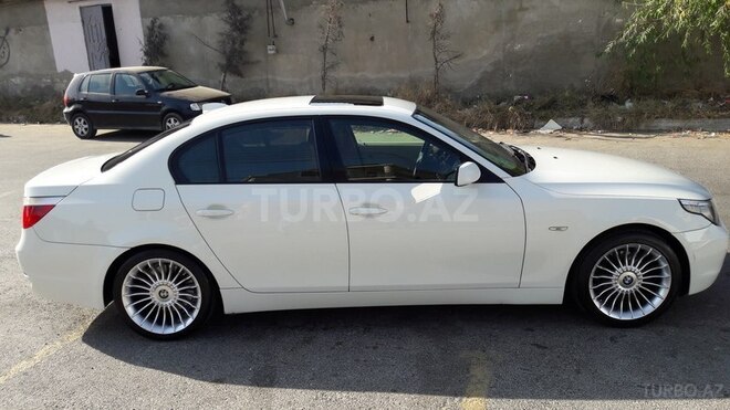 BMW 525 2005, 331,000 km - 2.5 l - Bakı