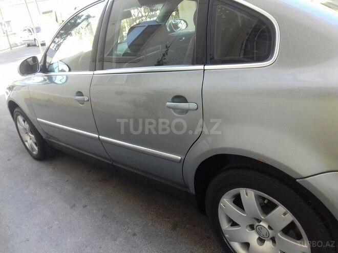 Volkswagen Passat 2004, 17,000 km - 1.8 л - Bakı