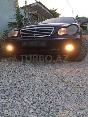 Mercedes C 240 2000, 277,000 km - 2.6 л - Bakı