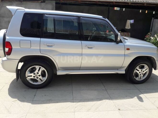 Mitsubishi Pajero io 2000, 270,000 km - 1.8 l - Sumqayıt