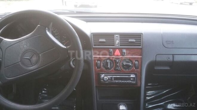 Mercedes C 180 1997, 300,300 km - 1.8 l - Bakı