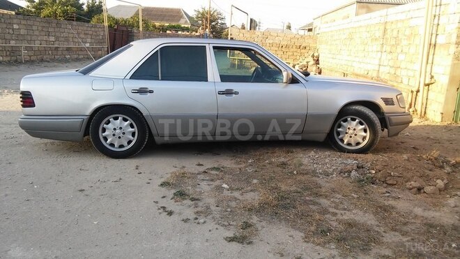 Mercedes C 300 1993, 712,000 km - 0.3 l - Bakı