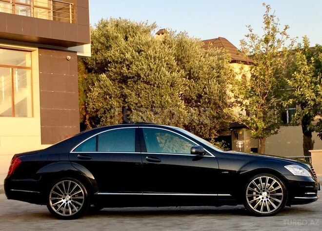 Mercedes S 500 2011, 82,000 km - 4.7 l - Bakı