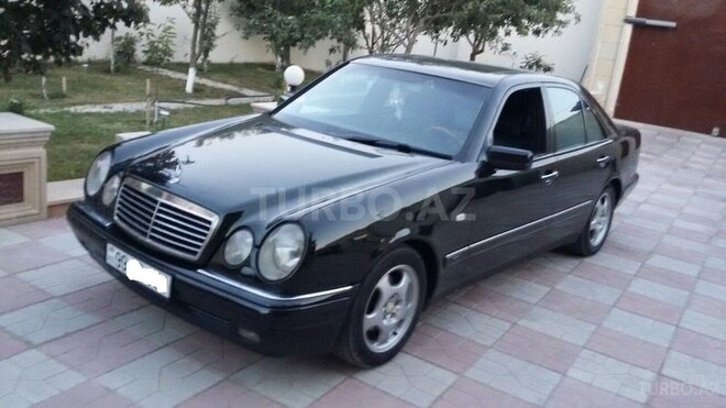 Mercedes E 240 1998, 222,780 km - 2.4 l - Bakı