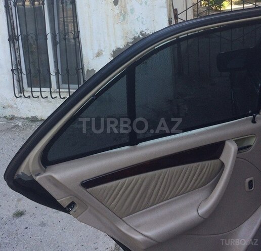 Mercedes C 230 2000, 263,200 km - 2.3 l - Bakı