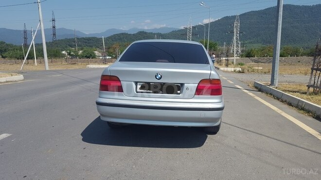 BMW 523 1996, 410,000 km - 2.5 л - Zaqatala