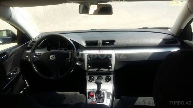 Volkswagen Passat 2009, 132,000 km - 1.8 l - Bakı