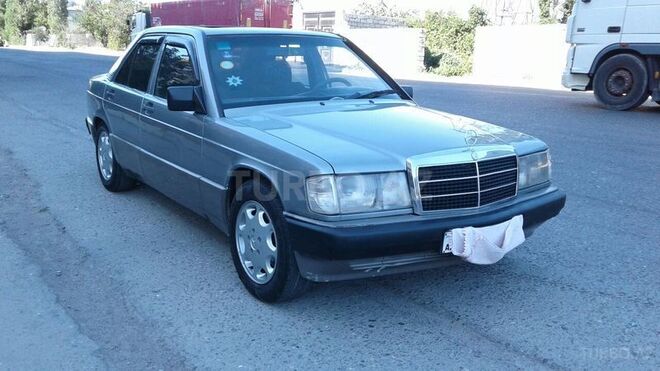 Mercedes 190 1990, 645,888 km - 2.0 л - Bakı