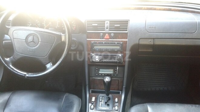 Mercedes C 230 1998, 180,000 km - 2.3 л - Bakı