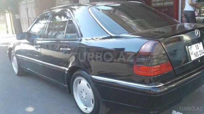 Mercedes C 230 1998, 180,000 km - 2.3 л - Bakı