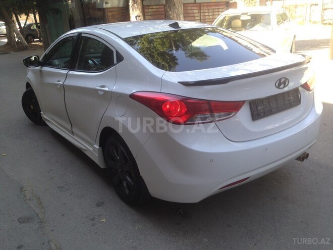 Hyundai Elantra 2013, 22,800 km - 1.6 l - Bakı