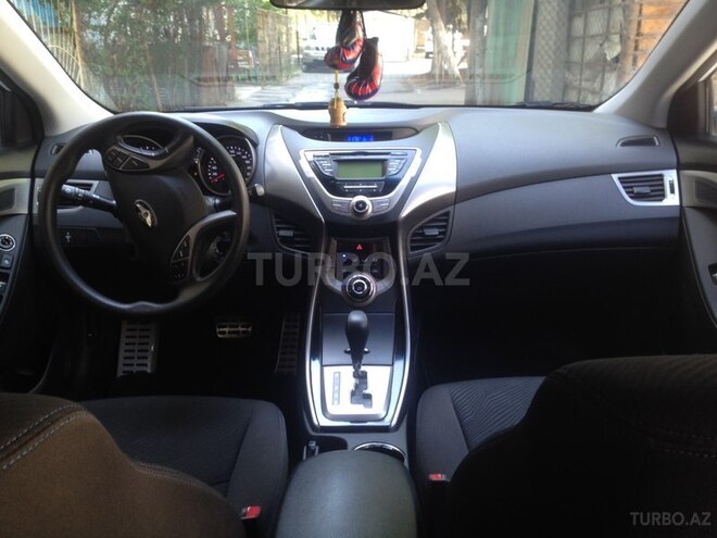 Hyundai Elantra 2013, 22,800 km - 1.6 l - Bakı