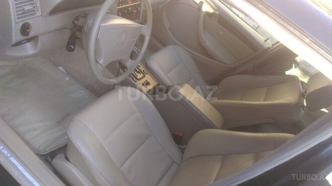 Mercedes C 230 1999, 200,058 km - 2.3 l - Bakı