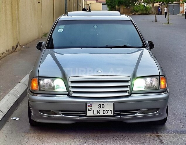 Mercedes C 230 1998, 199,000 km - 2.3 л - Bakı