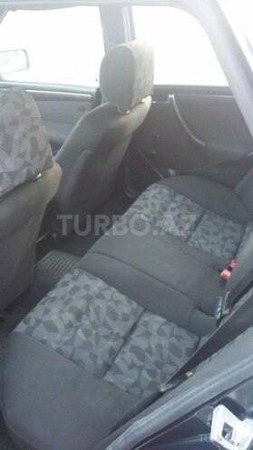 Mercedes C 220 1999, 400,000 km - 2.2 л - Biləsuvar
