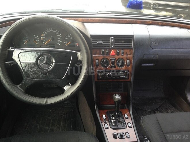 Mercedes C 200 1997, 313,000 km - 2.0 l - Bakı