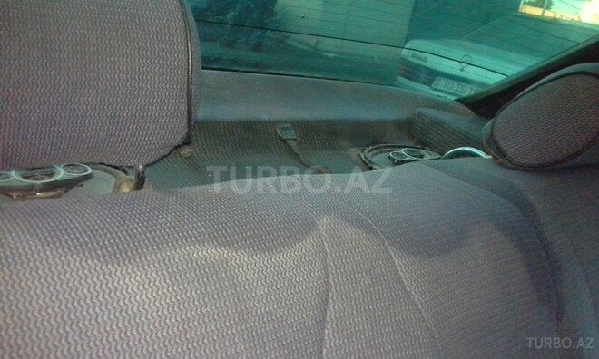 Mercedes E 200 1987, 250,000 km - 2.0 l - Bakı