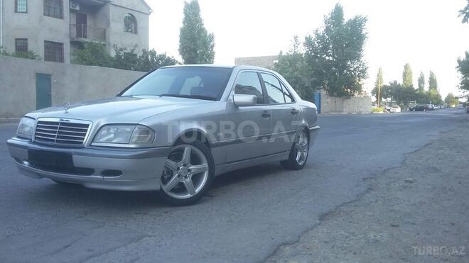 Mercedes C 180 1997, 300,300 km - 1.8 л - Bakı