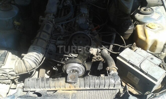 Opel Omega 1990, 425,000 km - 2.0 l - Bakı