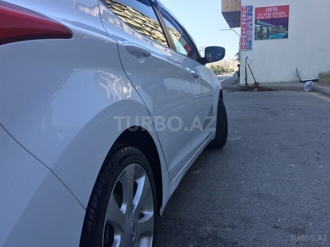 Hyundai Elantra 2011, 186,000 km - 1.8 l - Bakı