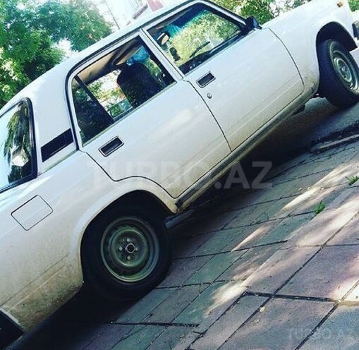 LADA (VAZ) 2107 2004, 89,000 km - 1.6 l - Quba