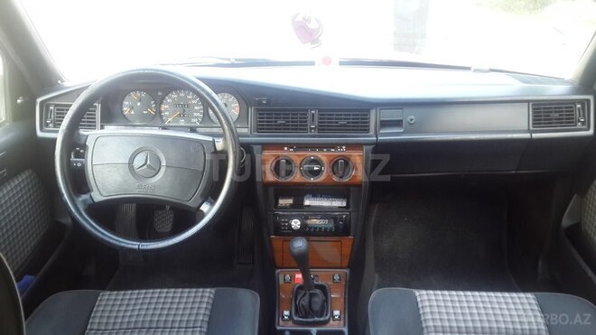 Mercedes 190 1991, 347,000 km - 2.0 l - Sumqayıt