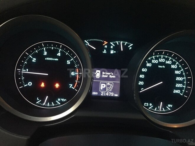 Toyota Land Cruiser 2013, 21,476 km - 4.0 l - Bakı