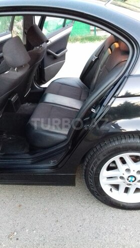 BMW 318 2001, 206,000 km - 1.9 l - Ağdaş