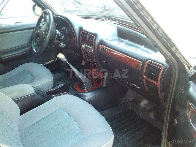 GAZ 31105 2005, 127,000 km - 2.3 l - Bakı