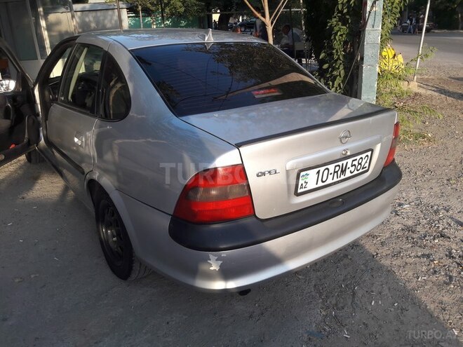 Opel Vectra 1998, 212,000 km - 1.8 l - Bakı