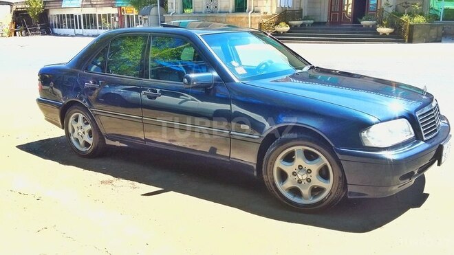 Mercedes C 280 1999, 250,000 km - 2.8 l - Bakı