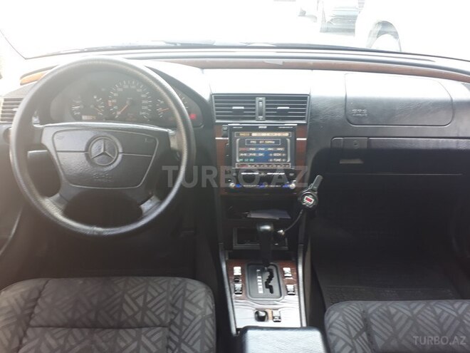 Mercedes C 200 1995, 392,000 km - 2.0 l - Bakı