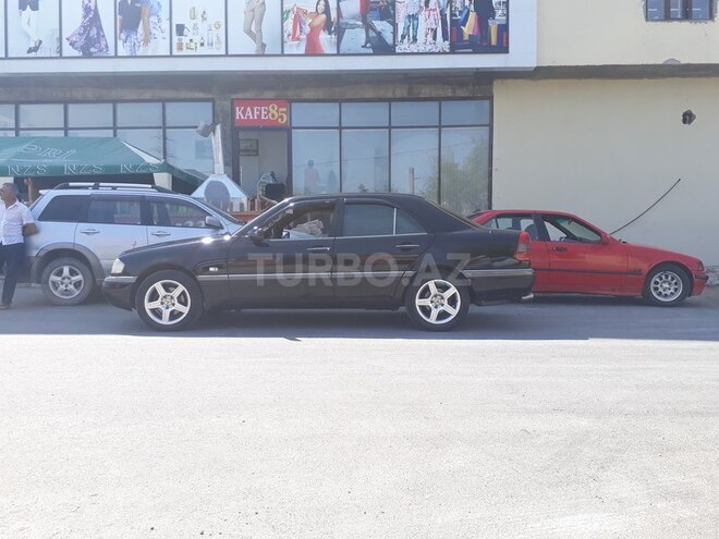 Mercedes C 200 1995, 392,000 km - 2.0 l - Bakı