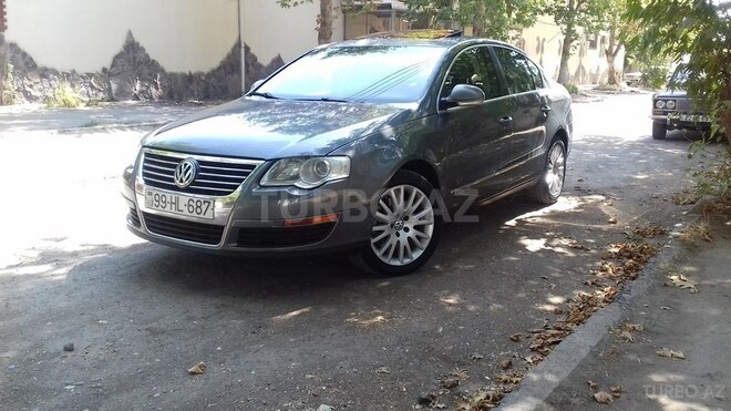 Volkswagen Passat 2005, 156,000 km - 2.0 l - Gəncə