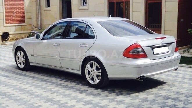 Mercedes E 350 2007, 194,000 km - 2.5 l - Bakı