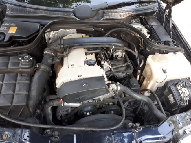 Mercedes C 180 1999, 290,000 km - 1.8 л - Bakı
