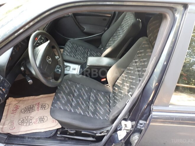 Mercedes C 180 1999, 290,000 km - 1.8 л - Bakı