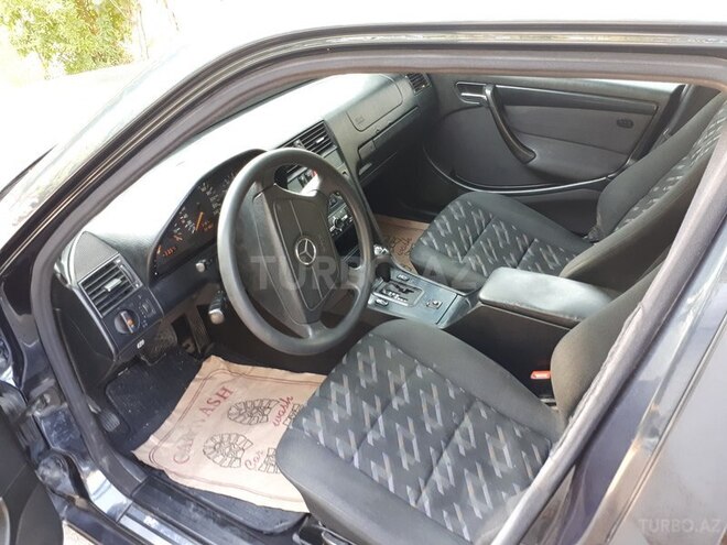 Mercedes C 180 1999, 290,000 km - 1.8 л - Bakı