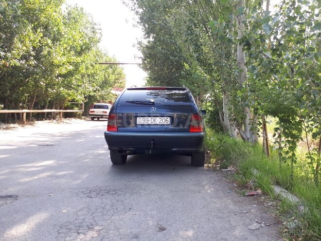 Mercedes C 180 1999, 290,000 km - 1.8 л - Bakı