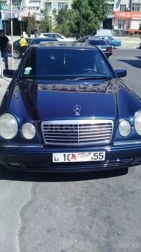 Mercedes E 200 1998, 15,700 km - 0.2 л - Bakı