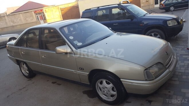 Opel Omega 1988, 236,000 km - 2.0 л - Bakı