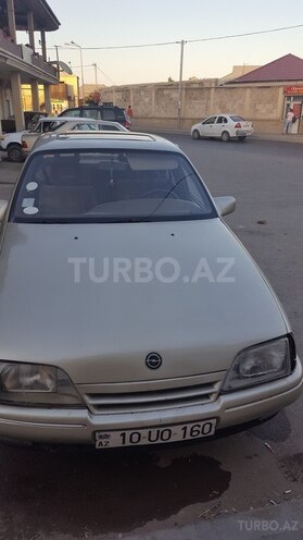 Opel Omega 1988, 236,000 km - 2.0 л - Bakı