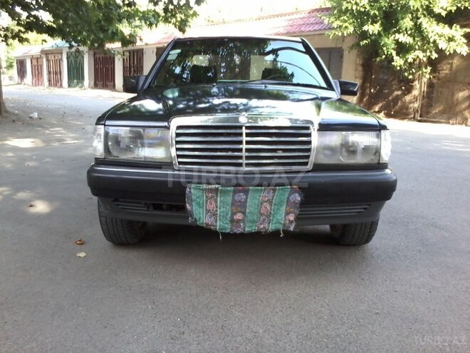 Mercedes 190 1990, 320,000 km - 2.0 л - Mingəçevir
