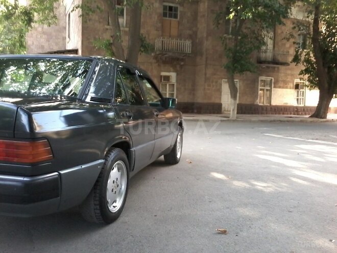 Mercedes 190 1990, 320,000 km - 2.0 л - Mingəçevir