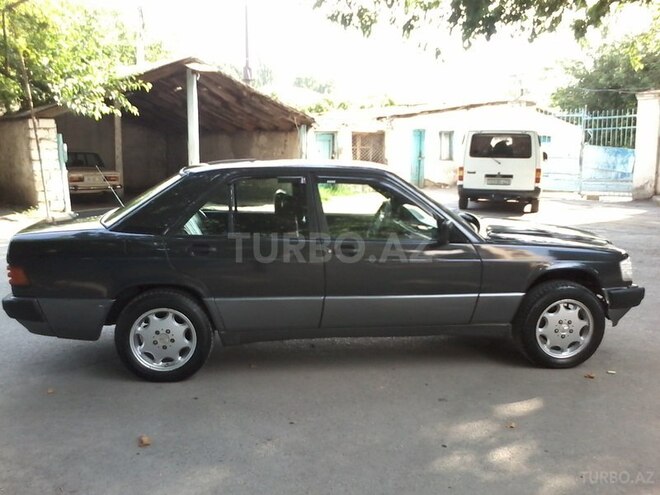 Mercedes 190 1990, 320,000 km - 2.0 л - Mingəçevir