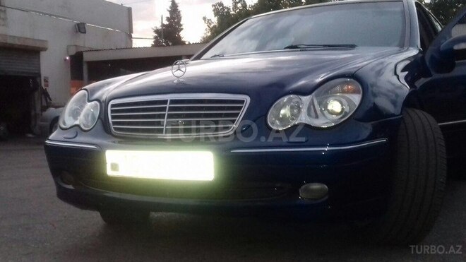 Mercedes C 320 2001, 250,000 km - 3.2 л - Sumqayıt