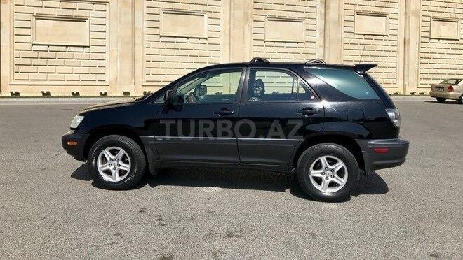 Lexus RX 300 2001, 180,000 km - 3.0 л - Bakı